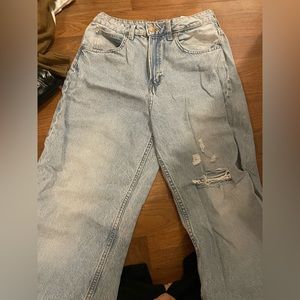 H&M Boyfriend Jeans size 6!!